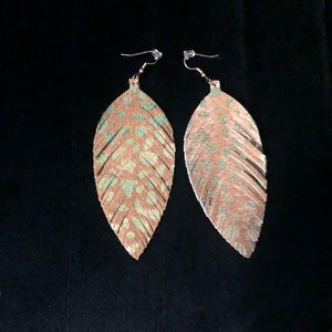 NWOT brown and gold feather earrings